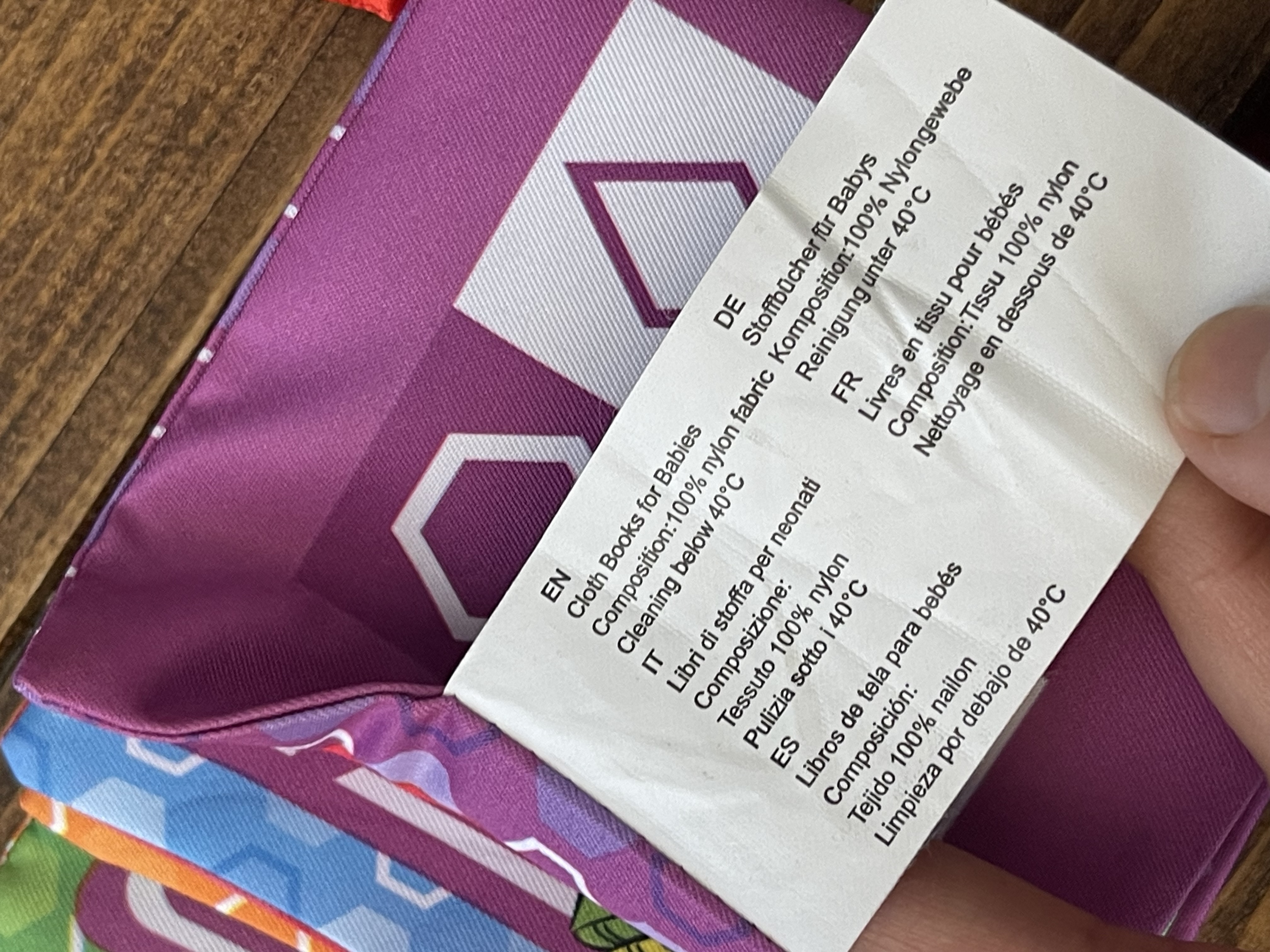 کتاب پارچه ای آموزشی خشخشی